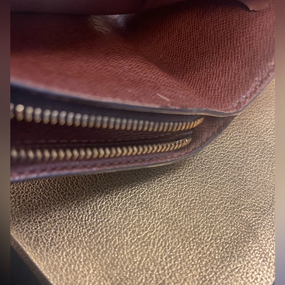 Louis Vuitton Monogram LV wallet CA0016 - Picture 12 of 16